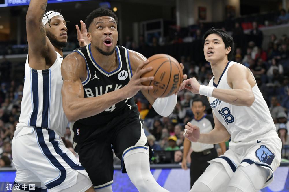 以其出色的 以其出色的