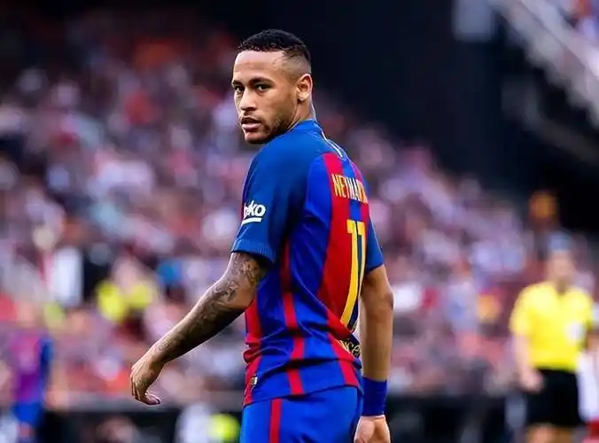 手轻易锁定 手轻易锁定