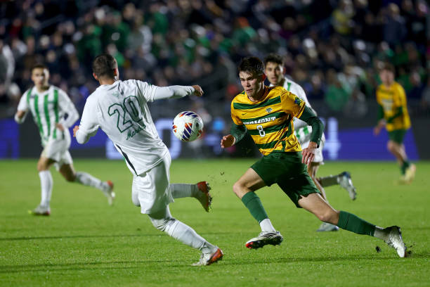 为球队赢得 为球队赢得