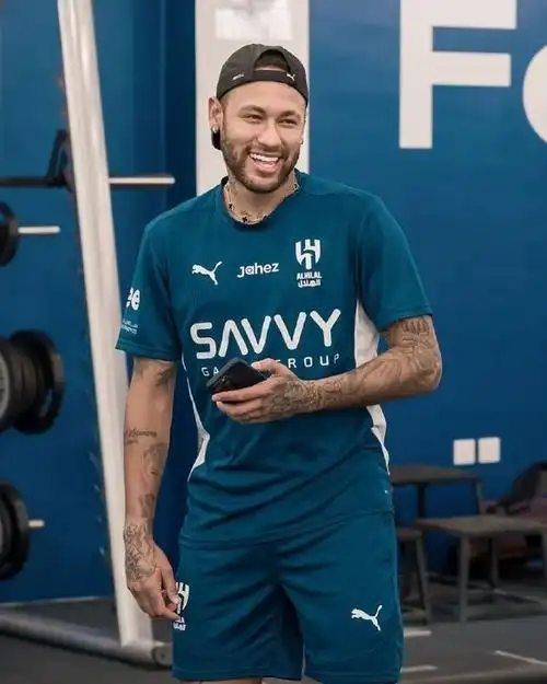 战更加顶尖 战更加顶尖