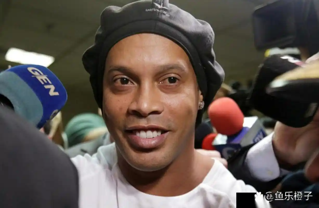 决定开除主 决定开除主