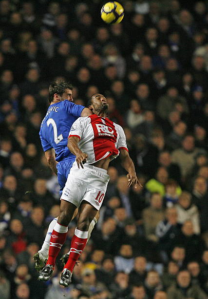 现紧密相关 现紧密相关